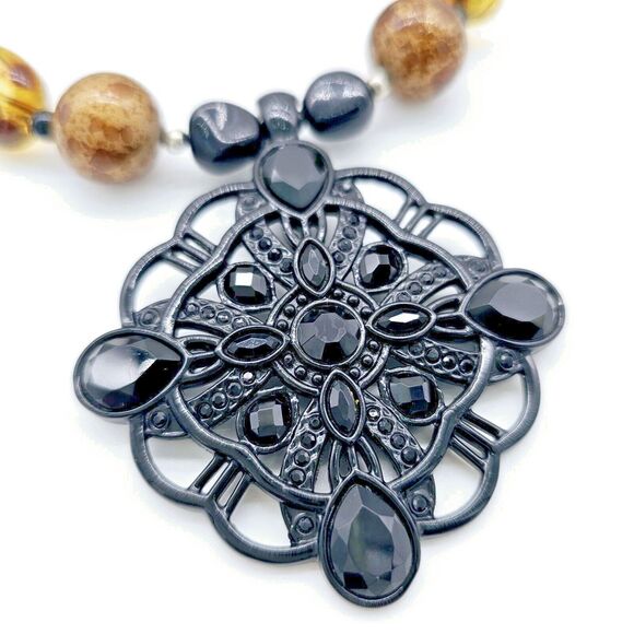 Tropical Boho Necklace Choker Lia Sophia Pendant Jeweled Medallion Adjustable - Picture 7 of 10